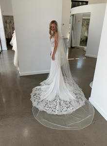 Pronovias 'Erandi' wedding dress size-04 NEW