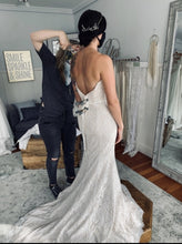 Load image into Gallery viewer, Private Collection &#39;Ti Adora by Allison Webb #7561&#39; wedding dress size-08 NEW
