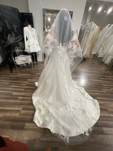 Matthew Christopher '12' wedding dress size-10 NEW