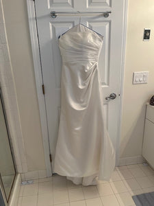 Essense of Australia 'D37057P' wedding dress size-06 PREOWNED