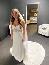 Load image into Gallery viewer, Evie Young  &#39;EY444 - Luca&#39; wedding dress size-04 NEW
