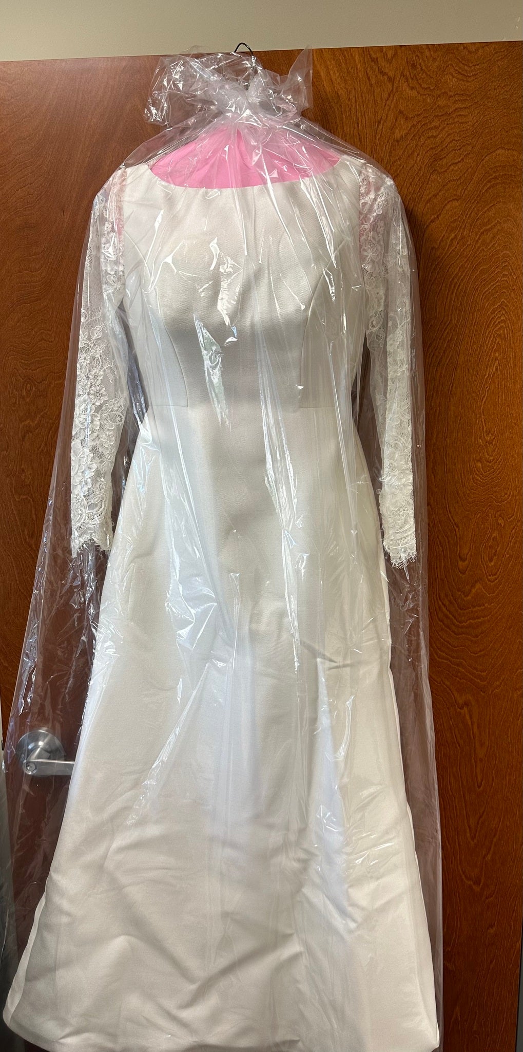 Rosa Clara 'Doreen ' wedding dress size-06 PREOWNED