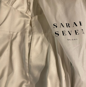 Sarah Seven 'Edie' wedding dress size-08 NEW