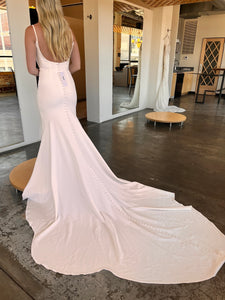 Allure Bridals '3665' wedding dress size-04 NEW