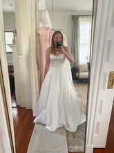 Load image into Gallery viewer, Maggie Sottero &#39;Anniston Marie&#39; wedding dress size-06 NEW
