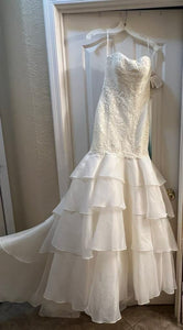 Melissa Sweet '25080482' wedding dress size-00 NEW