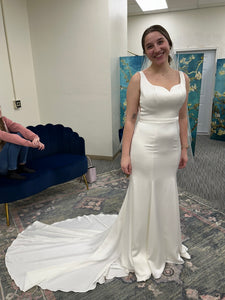 Maggie Sottero 'Jakayla' wedding dress size-06 NEW