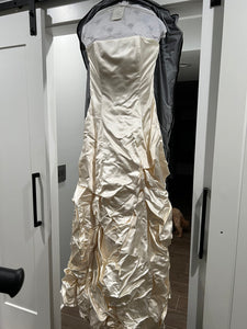 justina mccaffrey haute couture 'Alexia II' wedding dress size-04 PREOWNED