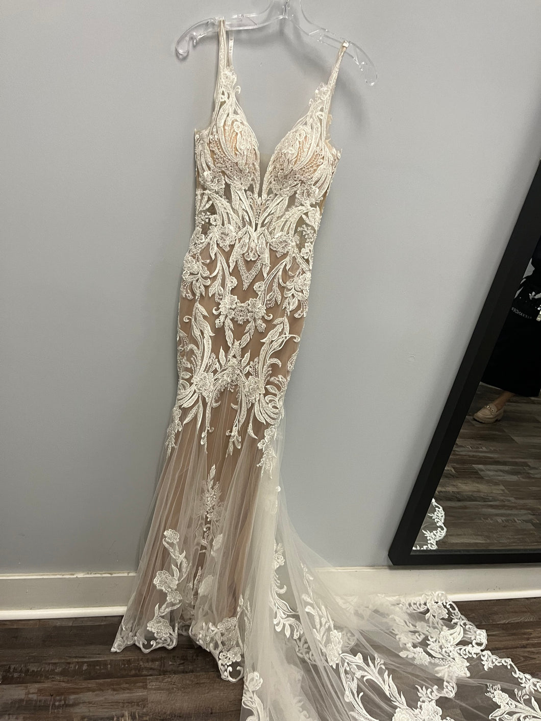 Etoile  'Francesca ' wedding dress size-02 NEW