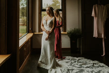 Load image into Gallery viewer, For the Luv of Bridal &#39;Zaylee&#39;
