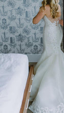Load image into Gallery viewer, Ines Di Santo &#39;Elisavet&#39; - Ines Di Santo - Nearly Newlywed Bridal Boutique - 2
