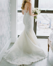 Load image into Gallery viewer, Ines Di Santo &#39;Elisavet&#39; - Ines Di Santo - Nearly Newlywed Bridal Boutique - 3
