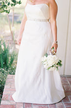 Load image into Gallery viewer, Anna Maier &#39;Duchess Satin&#39; - Anna Maier - Nearly Newlywed Bridal Boutique - 4
