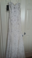 Load image into Gallery viewer, Stephen Yearick &#39;13859&#39; size 6 new wedding dress front view on hanger
