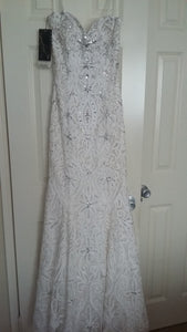 Stephen Yearick '13859' size 6 new wedding dress front view on hanger