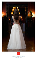 Load image into Gallery viewer, Reem Acra &#39;Ilsa&#39; - Reem Acra - Nearly Newlywed Bridal Boutique - 4
