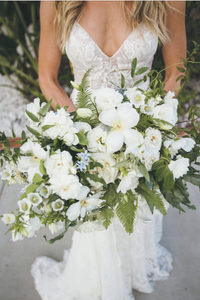 Flora Bridal 'bella' wedding dress size-04 PREOWNED