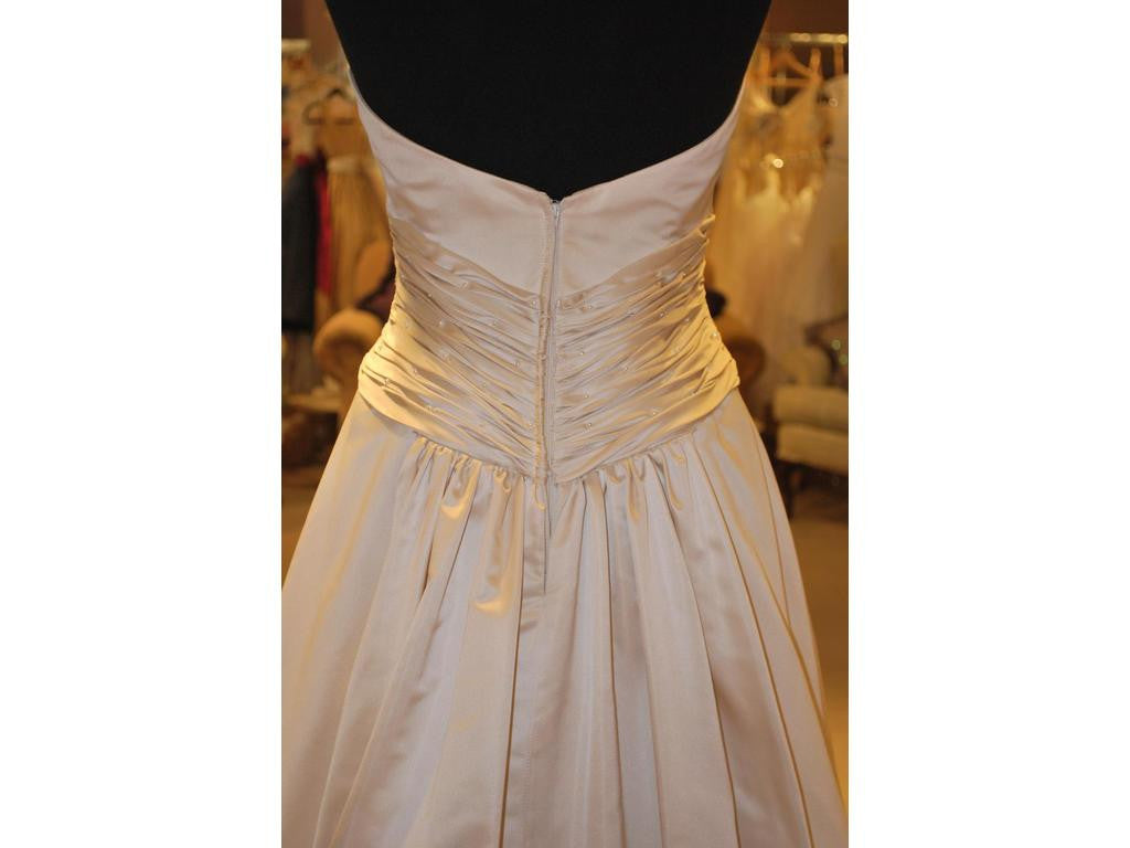 Paloma Blanca Style #3761 - Paloma Blanca - Nearly Newlywed Bridal Boutique - 1