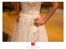 Load image into Gallery viewer, Reem Acra &#39;Ilsa&#39; - Reem Acra - Nearly Newlywed Bridal Boutique - 5
