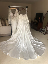 Load image into Gallery viewer, Pnina Tornai &#39;Custom&#39; wedding dress size-08 NEW
