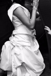 Vera Wang 'Vivienne Westwood' size 2 used wedding dress side view on bride