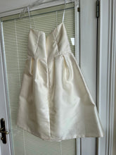 Load image into Gallery viewer, Coren Moore &#39;Tea length reception gown&#39; wedding dress size-04 NEW
