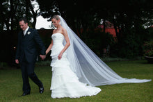 Load image into Gallery viewer, Michelle Roth &#39;Adel&#39; - Michelle Roth - Nearly Newlywed Bridal Boutique - 3
