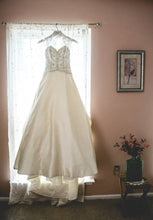 Load image into Gallery viewer, James Clifford &#39;2995&#39; - James Clifford - Nearly Newlywed Bridal Boutique - 2
