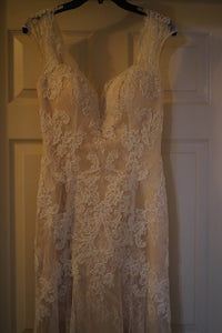 Casablanca '2215' wedding dress size-02 NEW