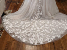 Load image into Gallery viewer, Morilee &#39;Artemis&#39; wedding dress size-08 NEW
