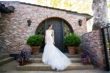 Load image into Gallery viewer, Marchesa &#39;B11803&#39; - Marchesa - Nearly Newlywed Bridal Boutique - 4
