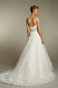 Alvina Valenta AV9162 Lace & Tulle Wedding Dress - Alvina Valenta - Nearly Newlywed Bridal Boutique - 3