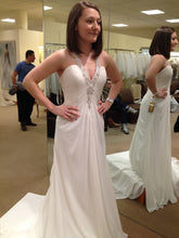 Load image into Gallery viewer, Demetrios Style #DP211 Exclusive - Demetrios - Nearly Newlywed Bridal Boutique - 1
