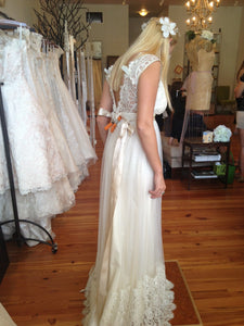 Claire Pettibone 'Queen Anne's Lace' - Claire Pettibone - Nearly Newlywed Bridal Boutique - 4