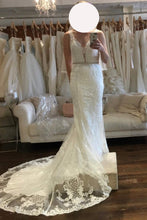 Load image into Gallery viewer, Wtoo &#39;Viola&#39; wedding dress size-02 NEW
