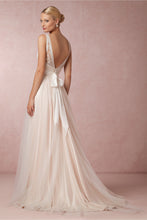 Load image into Gallery viewer, BHLDN &#39;Tamsin&#39; - BHLDN - Nearly Newlywed Bridal Boutique - 1
