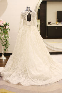 Zuhair Murad 'Custom' size 4 used wedding dress back view on mannequin