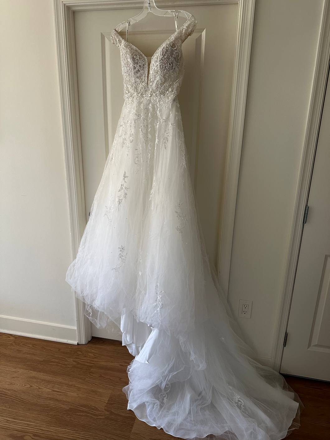 Morilee 'Alessandra 2193' wedding dress size-08 SAMPLE