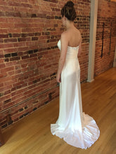 Load image into Gallery viewer, Suzanne Neville &#39;Spellbound&#39; - Suzanne Neville - Nearly Newlywed Bridal Boutique - 7
