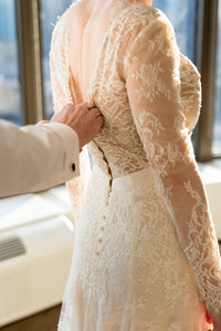 Carolina Herrera 'Claudette' wedding dress size-06 PREOWNED