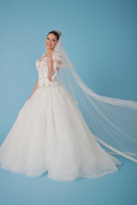 Amalia Carrara Style 305 with custom veil - eve of milady - Nearly Newlywed Bridal Boutique - 5