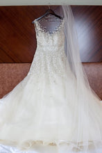 Load image into Gallery viewer, Lian Carlo &#39;5886&#39; - Lian Carlo - Nearly Newlywed Bridal Boutique - 3
