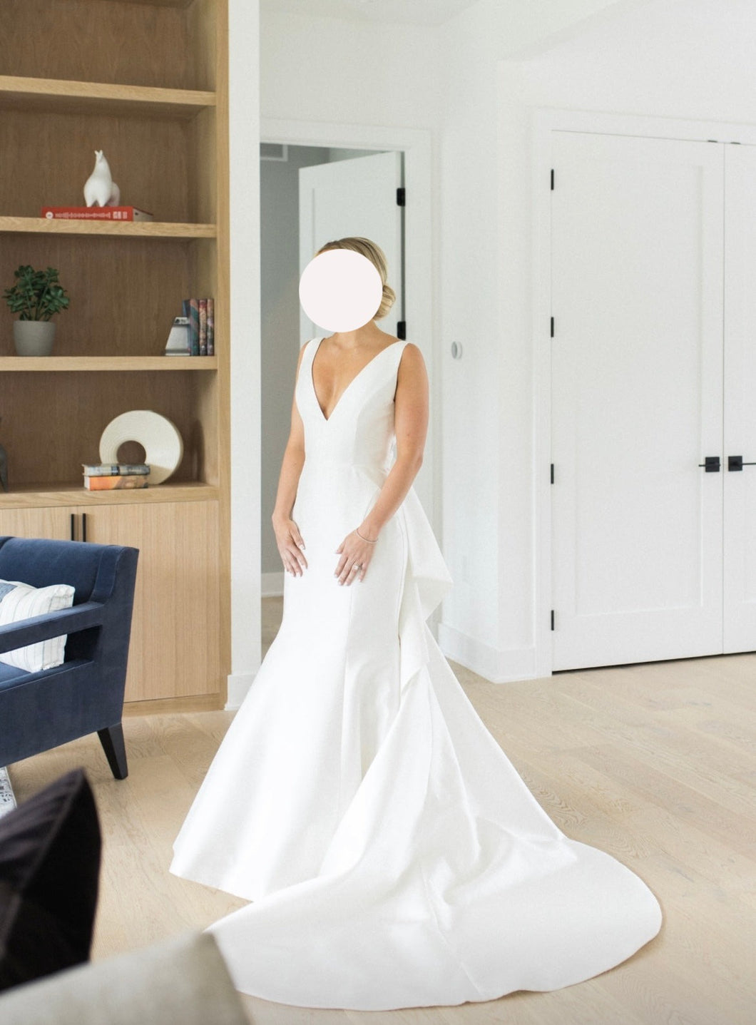 Carolina Herrera 'Lyla' wedding dress size-06 PREOWNED