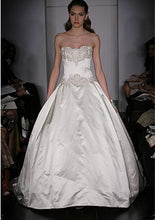 Load image into Gallery viewer, Kenneth Pool &#39;Ava&#39; - Kenneth Pool - Nearly Newlywed Bridal Boutique - 1
