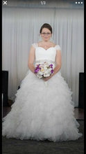 Load image into Gallery viewer, Sophia Moncelli &#39;Gorgeous Full Skirt&#39; size 12 used wedding dress front view on bride
