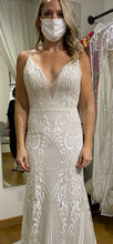 Load image into Gallery viewer, Tara Keely &#39;Sofia&#39; wedding dress size-04 PREOWNED
