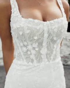Martina Liana '1684' wedding dress size-02 PREOWNED