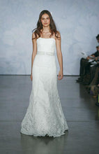 Load image into Gallery viewer, Monique Lhuillier &#39;Ava&#39; - Monique Lhuillier - Nearly Newlywed Bridal Boutique - 1

