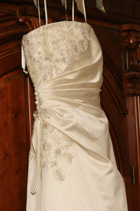 Vera Wang Strapless Gown with Flowers at Bust - Vera Wang - Nearly Newlywed Bridal Boutique - 2