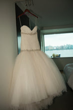 Load image into Gallery viewer, Kenneth Pool &#39;Angelic&#39; - Kenneth Pool - Nearly Newlywed Bridal Boutique - 4
